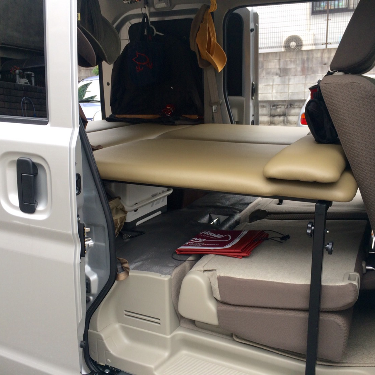 【ユーザーレビュー】エブリィバン(DA17V)：釣りやキャンプなどのアウトドア 車中泊におすすめのベッドキット